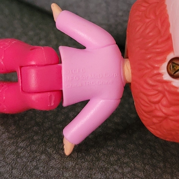 Strawberry Shortcake Figurine! - Picture 4 of 4